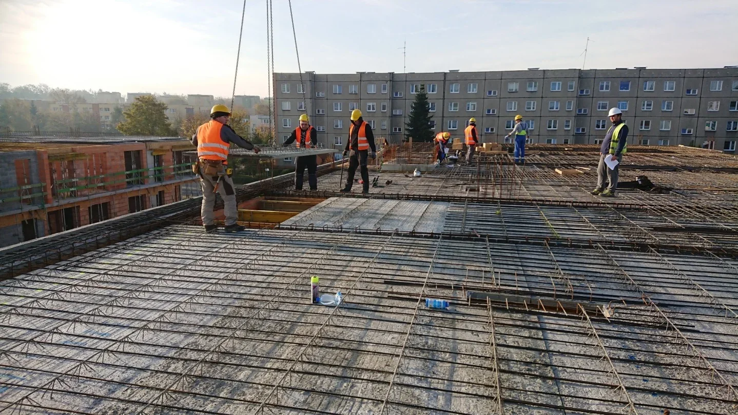 Prace zbrojarskie – na czym polegają i dlaczego są tak ważne?
